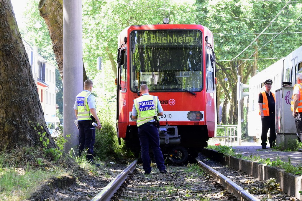 VU Roller KVB Bahn Koeln Luxemburgerstr Neuenhoefer Allee P055.JPG - Miklos Laubert